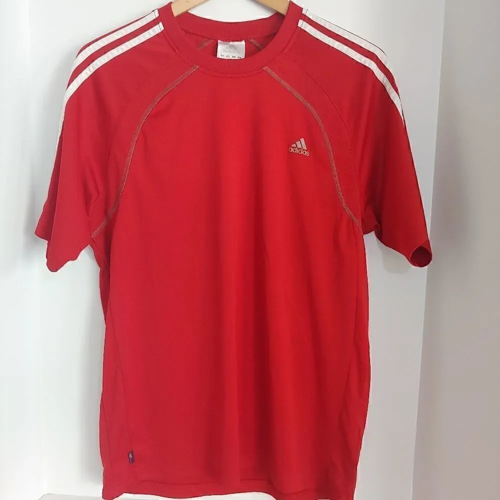 Adidas Men's Red Short Sleeve Workout Shirt Size Large